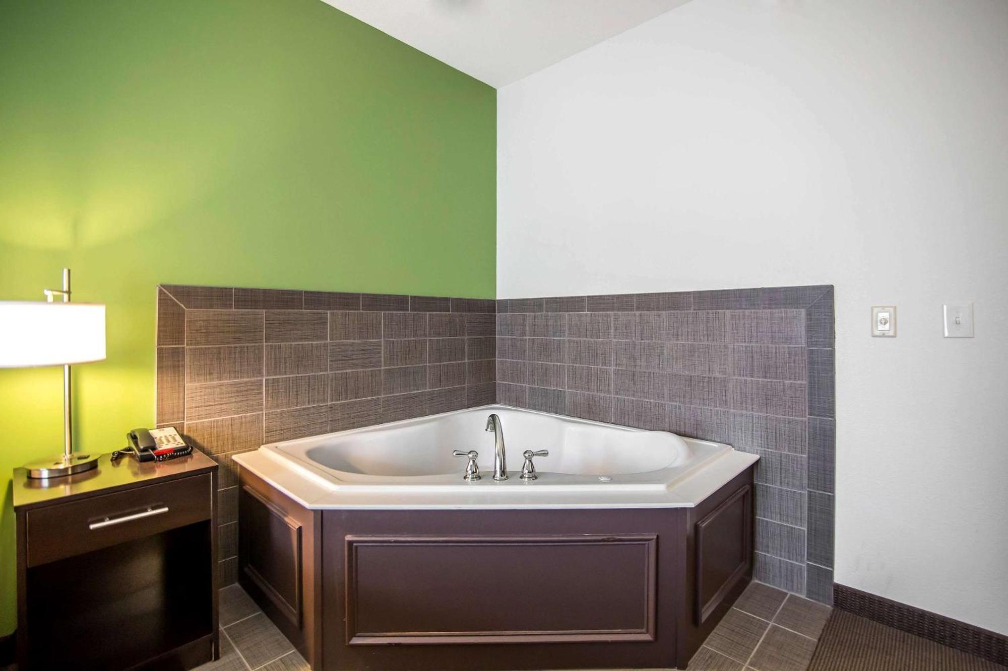 Sleep Inn & Suites Haysville Eksteriør bilde